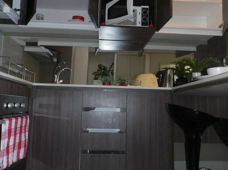 إستوديو قياسى, Alojamientos La Serena