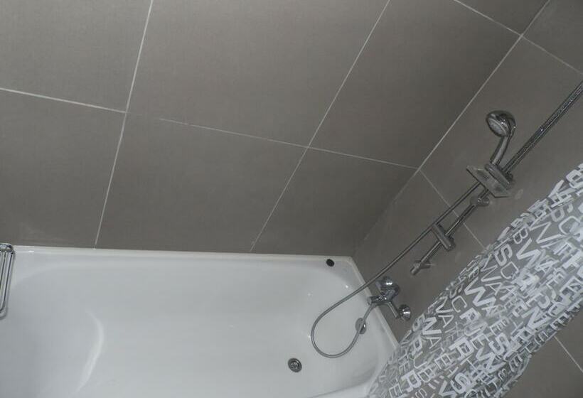 إستوديو قياسى, Alojamientos La Serena