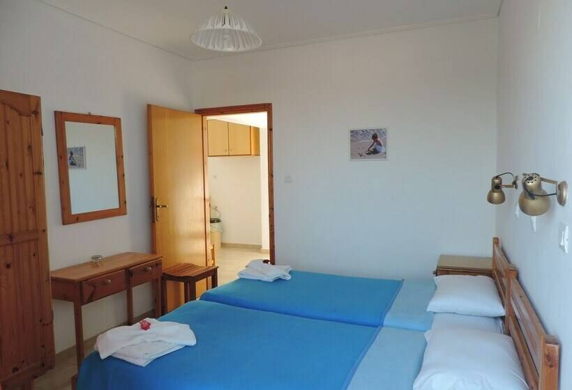 شقة غرفة واحدة, Anthia Apartments