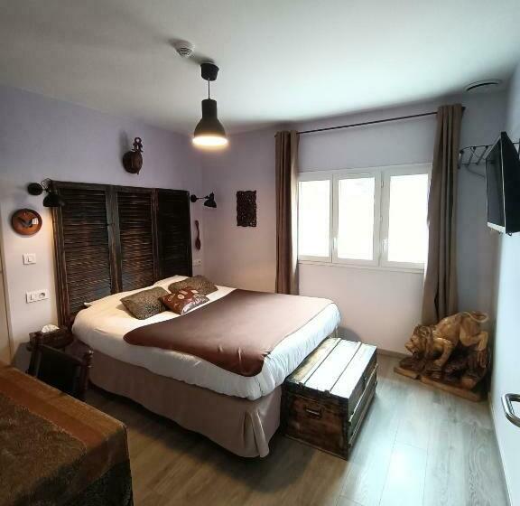 Номер Стандарт, Auberge Du Vieux Lanas Logis Hotel Restaurant