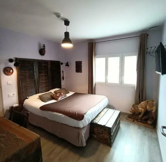 スタンダードルーム, Auberge Du Vieux Lanas Logis Hotel Restaurant