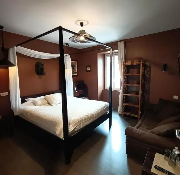 スタンダードルーム, Auberge Du Vieux Lanas Logis Hotel Restaurant