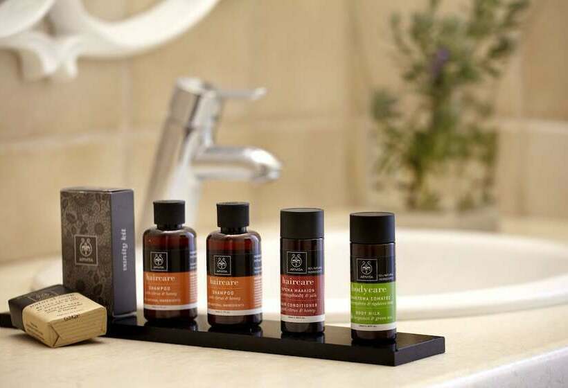 Люкс Боковой Вид на Море, Avra Private Suites