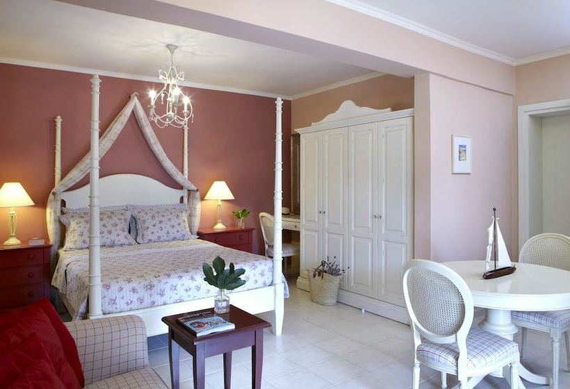 Люкс Боковой Вид на Море, Avra Private Suites