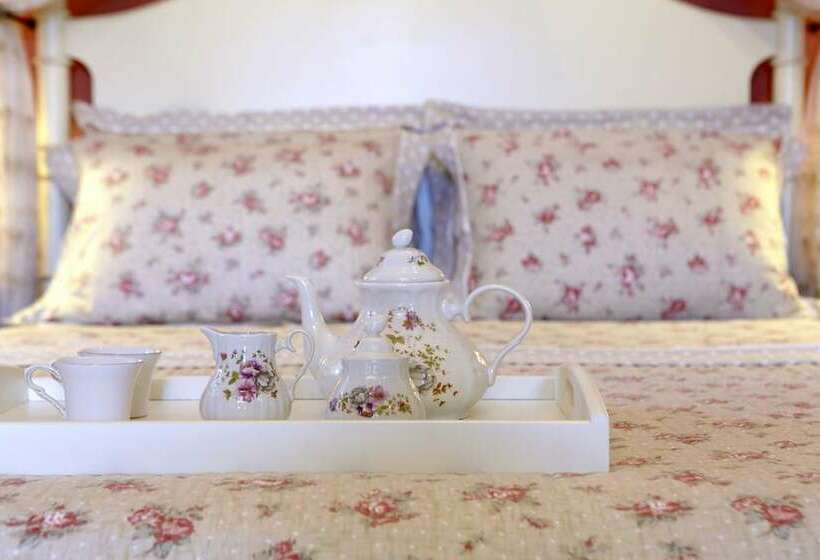 Люкс Боковой Вид на Море, Avra Private Suites