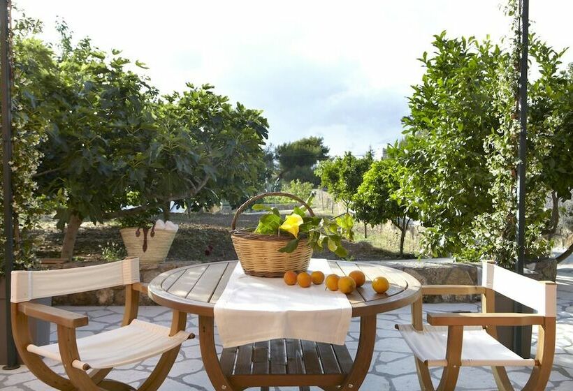 Люкс Боковой Вид на Море, Avra Private Suites