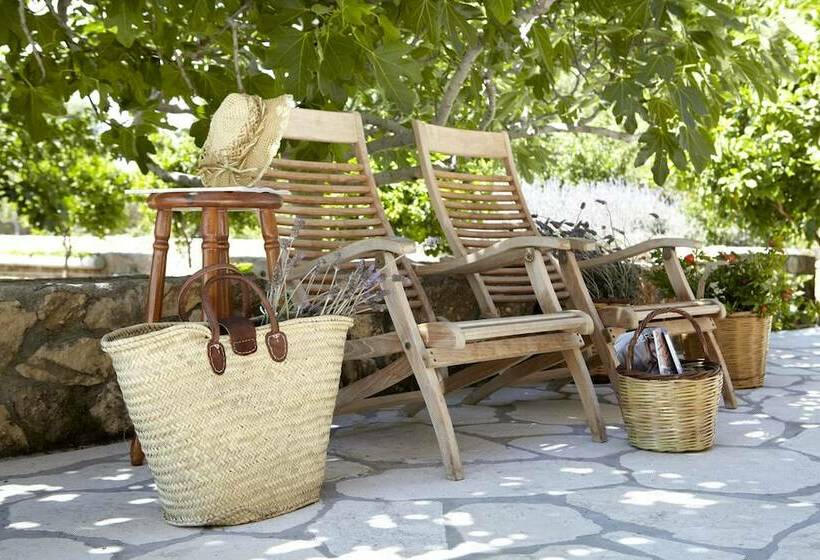 Люкс Боковой Вид на Море, Avra Private Suites