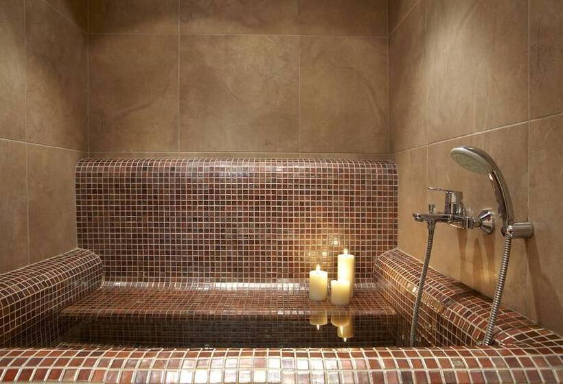 Люкс Deluxe Вид на Море, Avra Private Suites