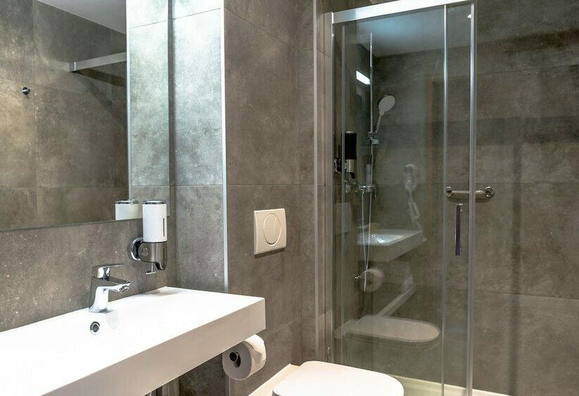 스탠다드 룸, Focus Hotel Poznań