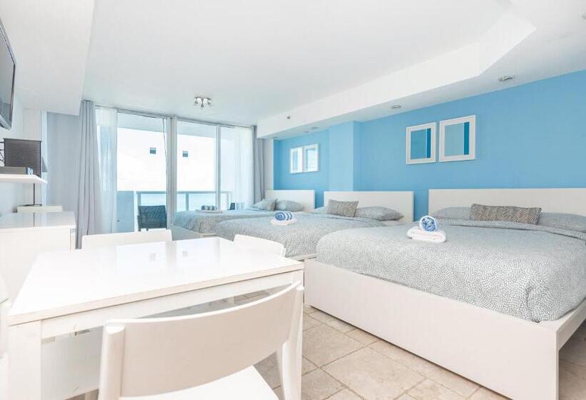 סוויטה עם מרפסת, Girasole Rentals Suites