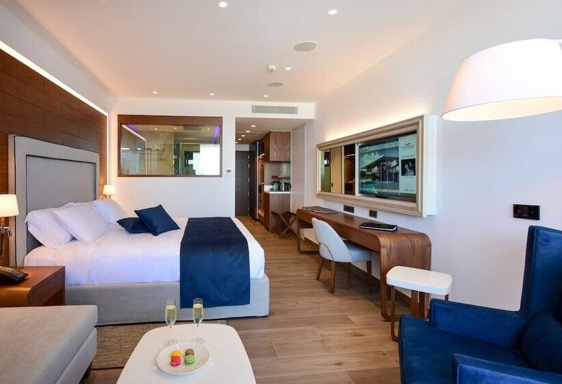 Полулюкс Deluxe Вид на Море, Nana Princess Suites Villas & Spa