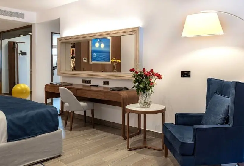 2 Bedroom Villa Sea View
