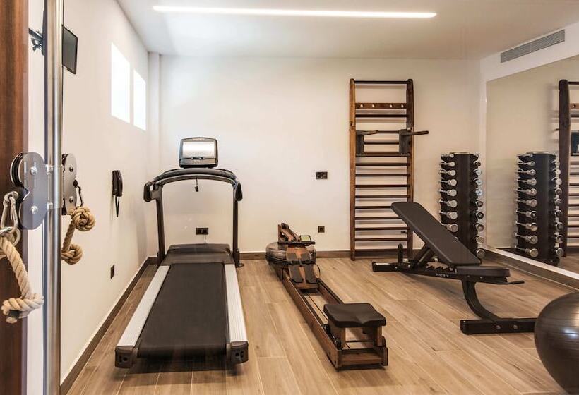 سوییت با چشم‌انداز دریا, Nana Princess Suites Villas & Spa