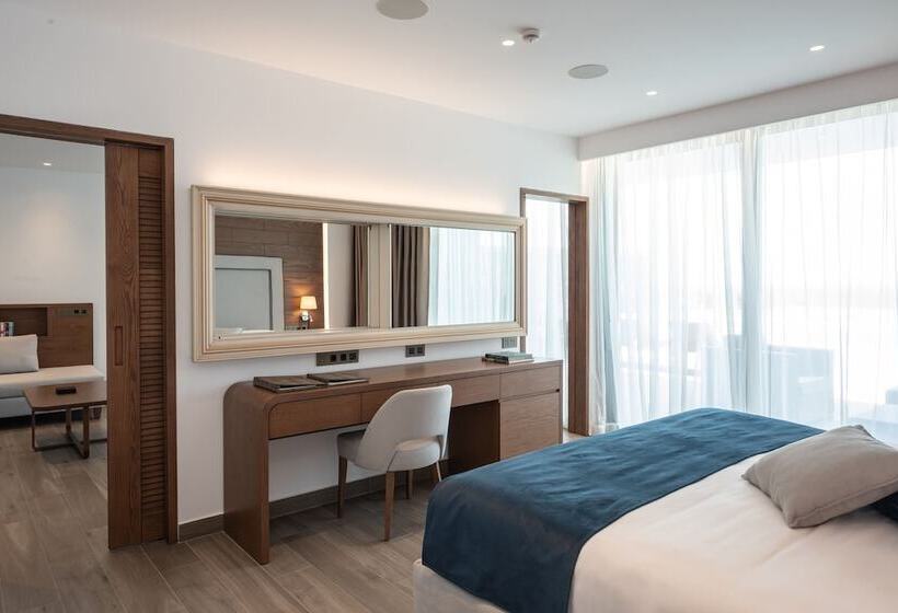 Люкс Вид на Море, Nana Princess Suites Villas & Spa