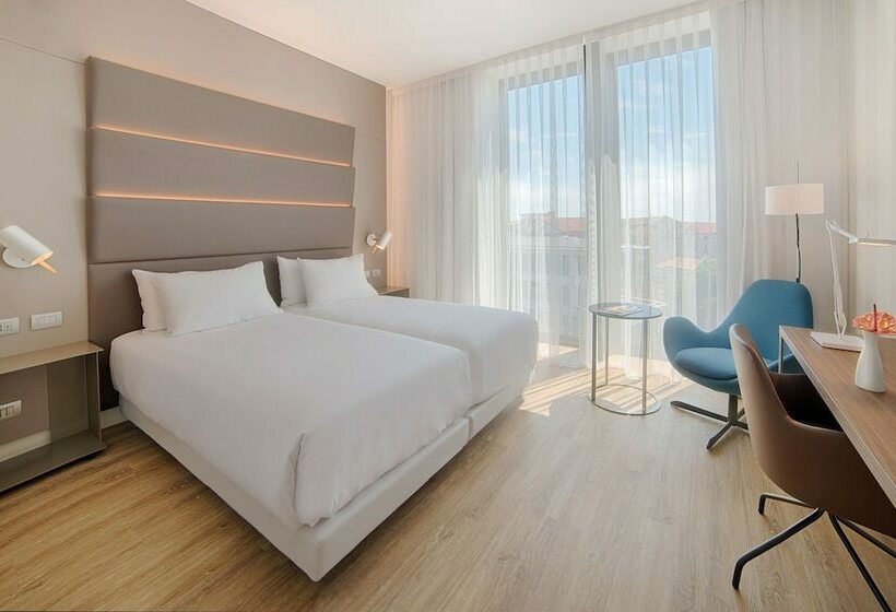 اتاق سوپریور با چشم‌انداز, Avani Rio Novo Venice Hotel   Previously Nh Venezia Rio Novo