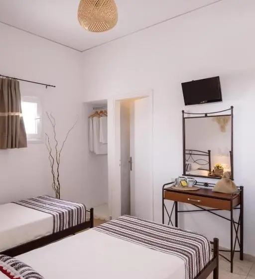 Economy-huone, Perissa El Mar Rooms