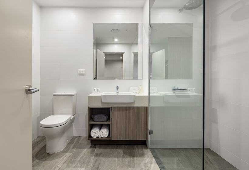 Студия Стандарт, Quest Innaloo