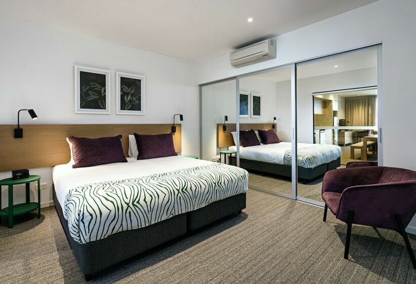 침실 2개 아파트, Quest Springfield Central