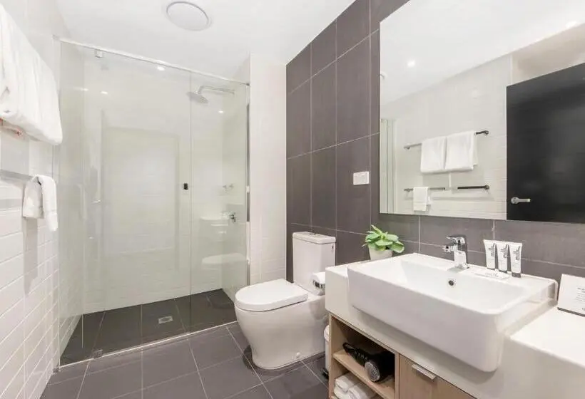 Apartament 1 Dormitori amb Balcó, Quest Springfield Central