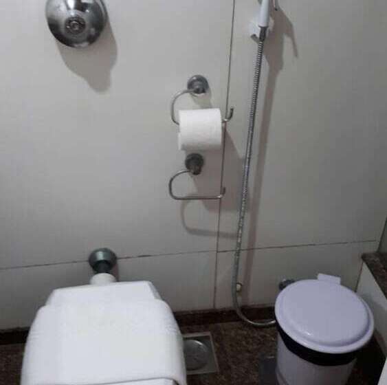 חדר סטנדרט לשלושה, Sol Da Praia