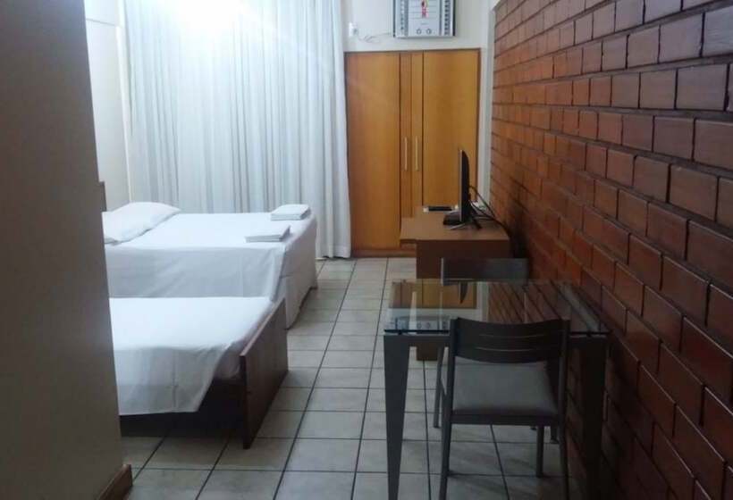 חדר משפחתי, Sol Da Praia