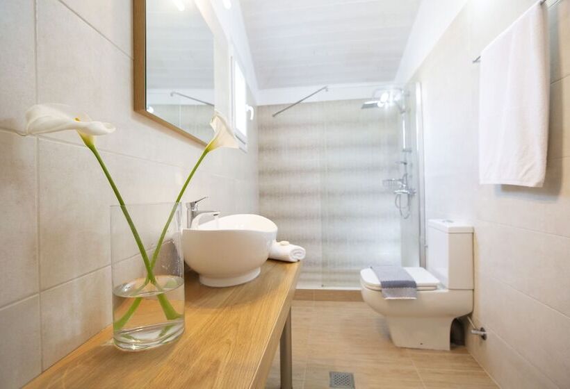 דירת חדר נוף לים, Captain Nick Apart