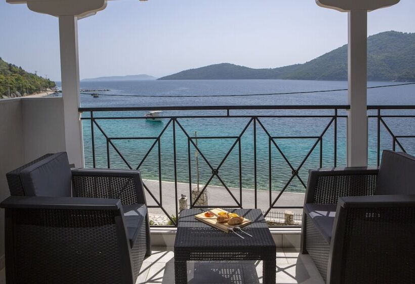 דירת חדר נוף לים, Captain Nick Apart