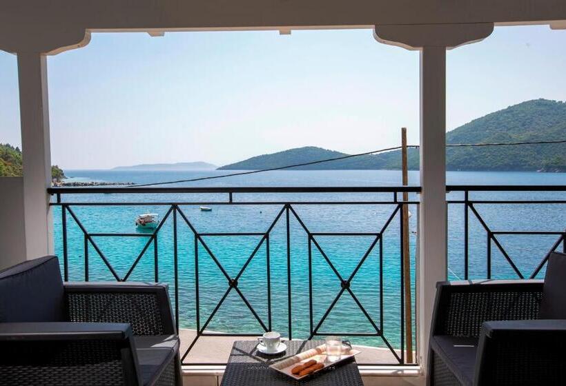 דירת חדר נוף לים, Captain Nick Apart