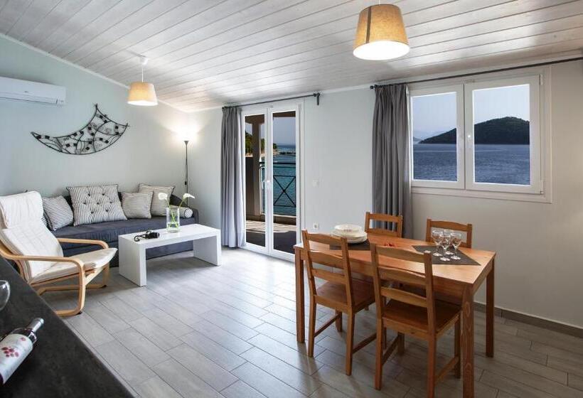 דירת חדר נוף לים, Captain Nick Apart