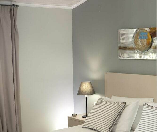 דירת חדר נוף לים, Captain Nick Apart