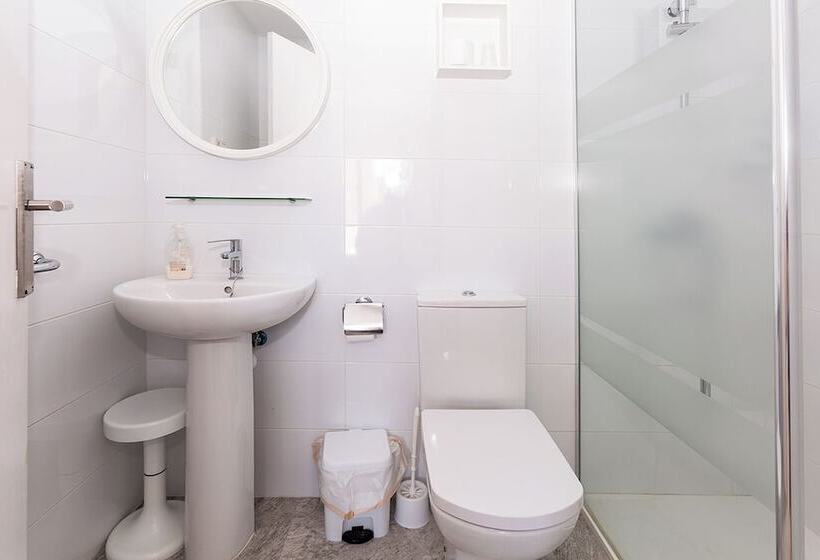 اتاق استاندارد با تخت دوبل, Hostal El Mercat