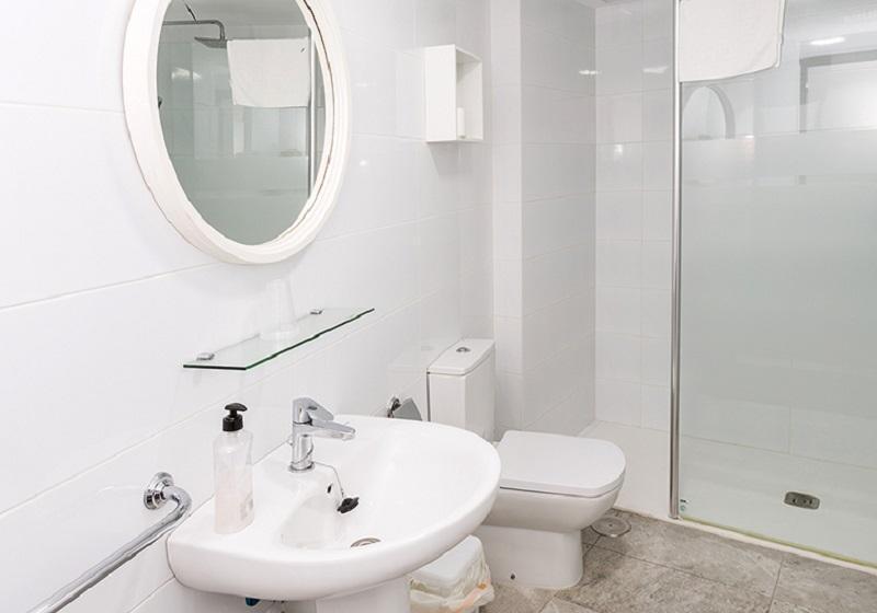 اتاق استاندارد, Hostal El Mercat