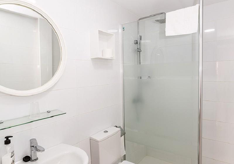 اتاق استاندارد, Hostal El Mercat