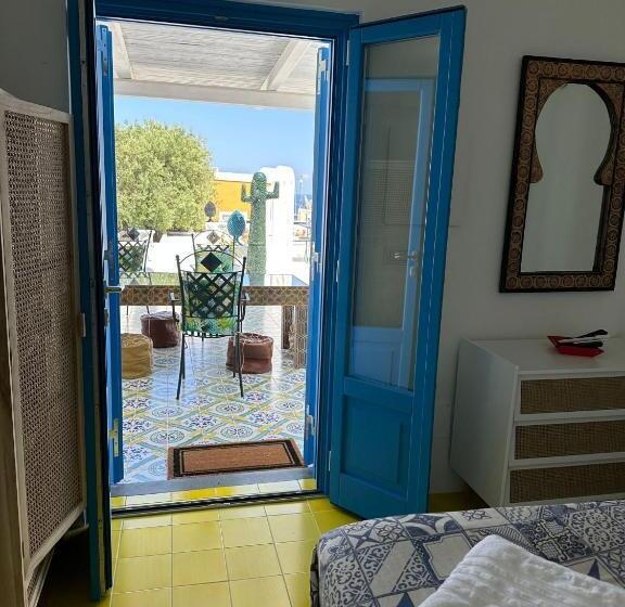 海の見える1ベッドルームアパートメント, Art B&b