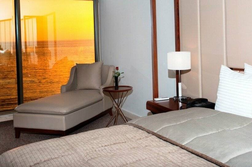 سوئیت رویال, The Rooms Boutique