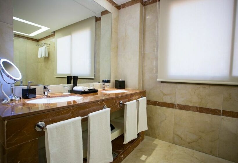 سوئیت رویال, The Rooms Boutique