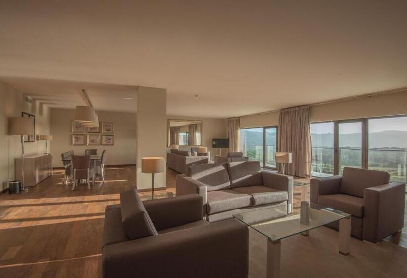 آپارتمان 3 خوابه, Vila Gale Sintra