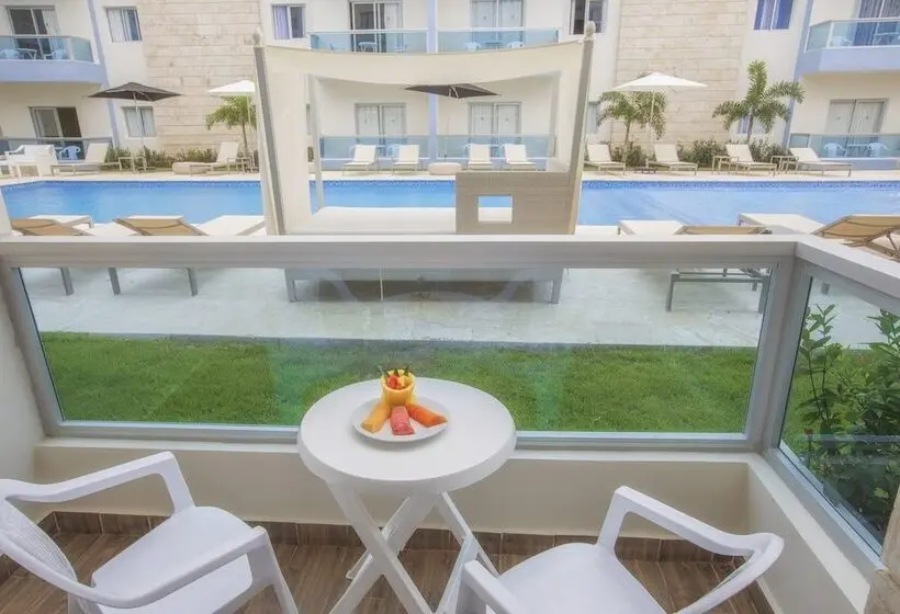استودیو استاندارد با چشم‌انداز استخر, Whala! Urban Punta Cana