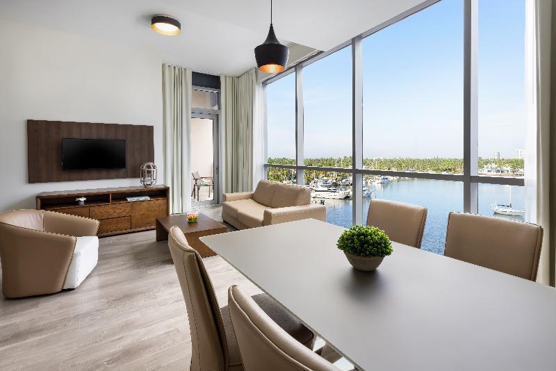 Люкс 3 Спальни, Costa Hollywood Beach Resort  An Allsuite