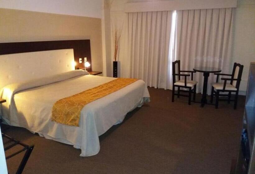 غرفة سوبيريور سرير كينج, Cuatro Plazas