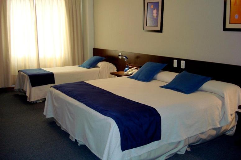 غرفة سوبيريور ثلاثية, Cuatro Plazas