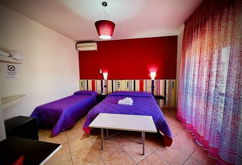 标准间, Le Ceramiche