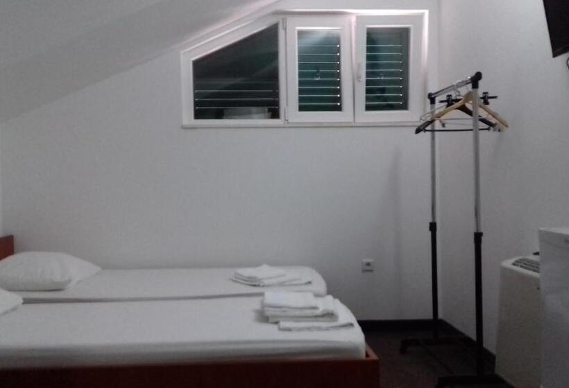 اتاق استاندارد, Guest House Babić