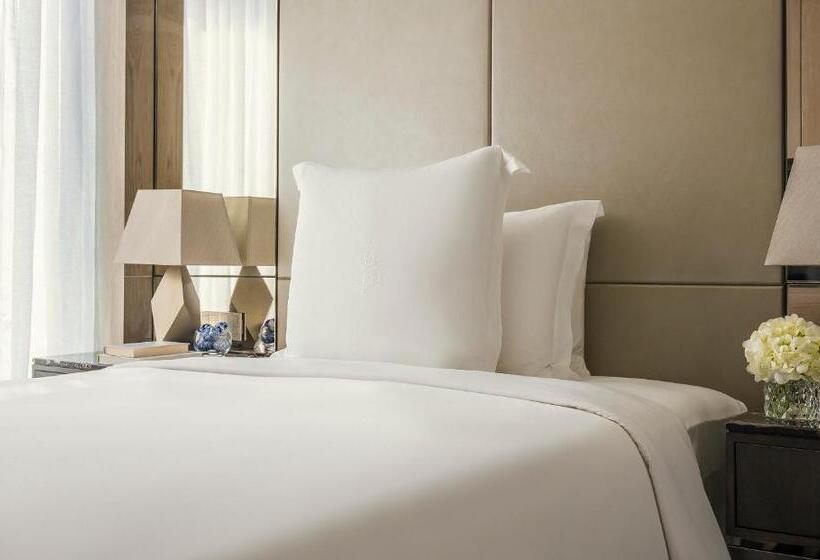 Апартаменты Ejecutiva 2 Спальни, Four Seasons Hotel Kuala Lumpur