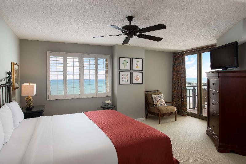 Номер Премиум, Four Seasons Hotel Kuala Lumpur