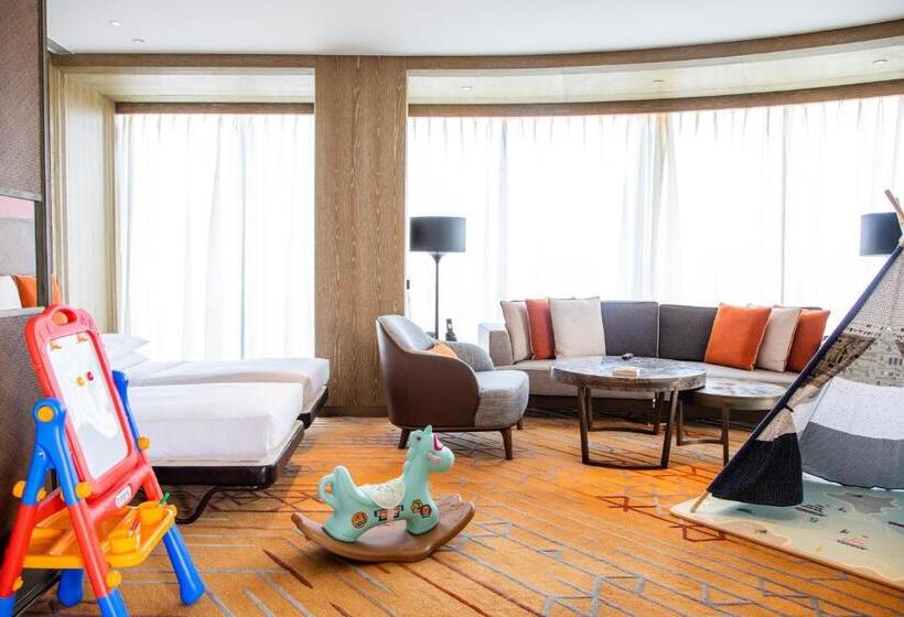 סוויטה משפחתית, Grand Hyatt Xi An
