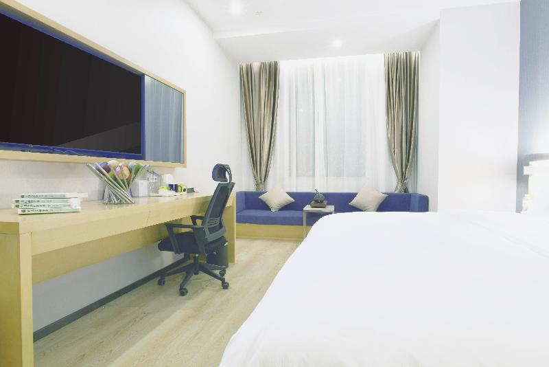 キングサイズベッドのスタンダードルーム, Holiday Inn Express Jinan Exhibition Center By Ihg