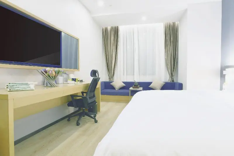 キングサイズベッドのスタンダードルーム, Holiday Inn Express Jinan Exhibition Center By Ihg