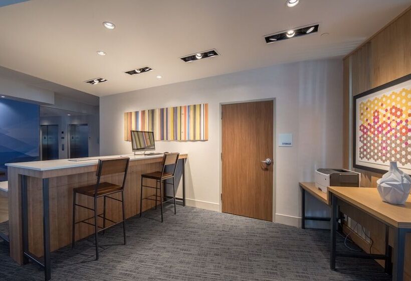 Люкс Адаптированный для Инвалидов, Holiday Inn Express & Suites Lehi   Thanksgiving Point, An Ihg