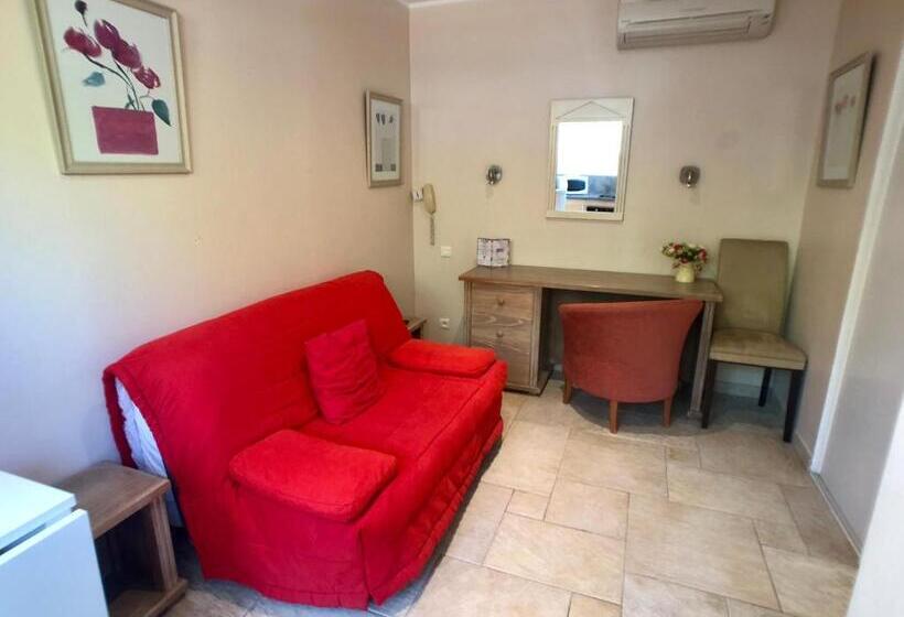 آپارتمان 1 خوابه, Hôtel Méditerranée